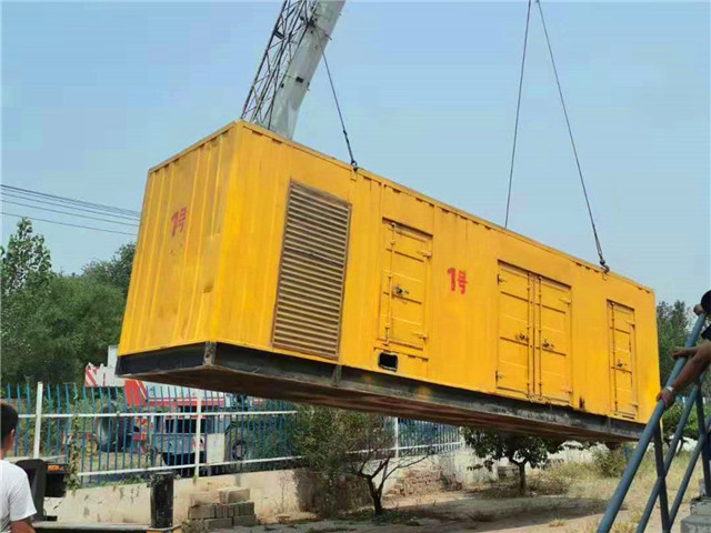 金乡300KW柴油发电机组油耗是多少？